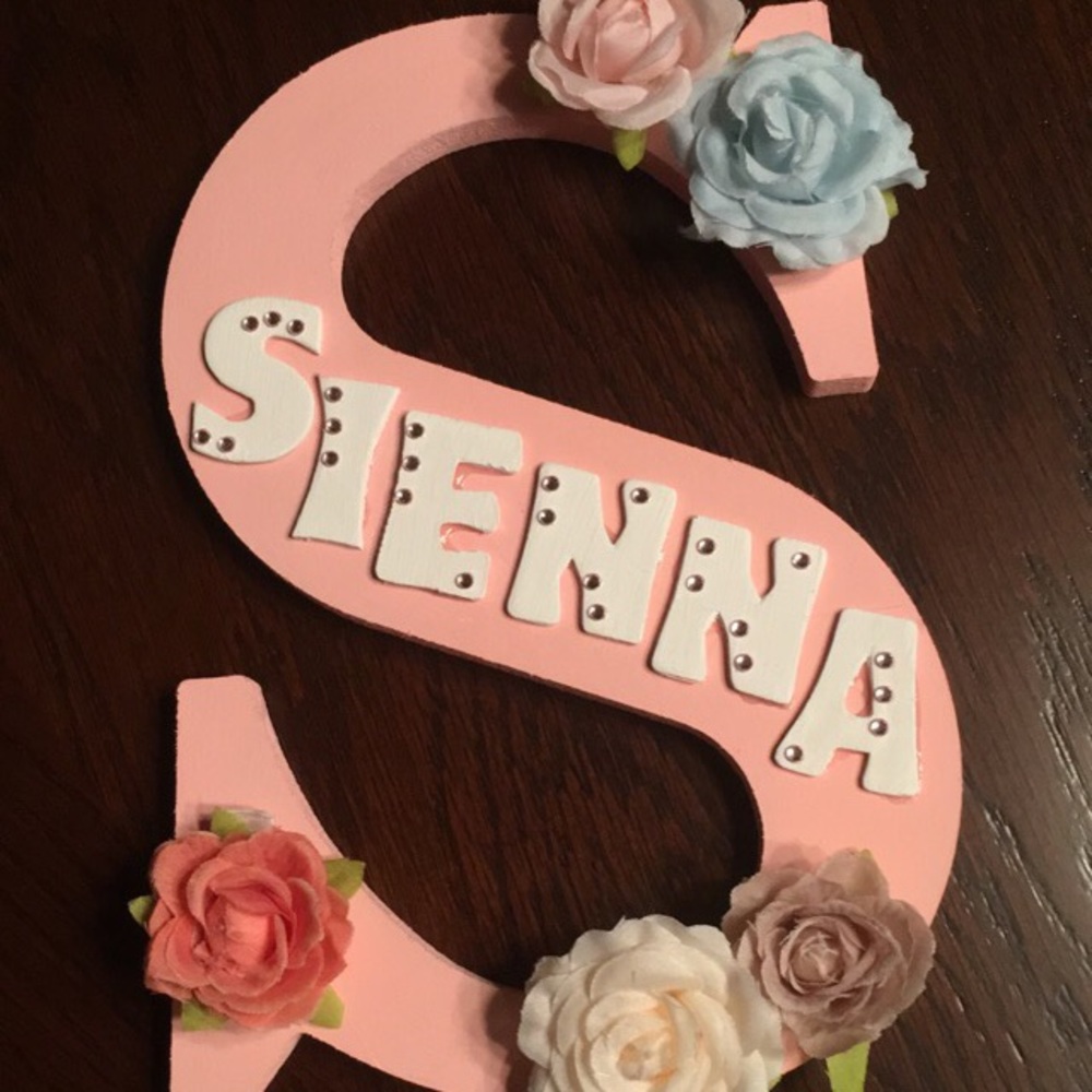 Handmade customized letters with eccentric decor